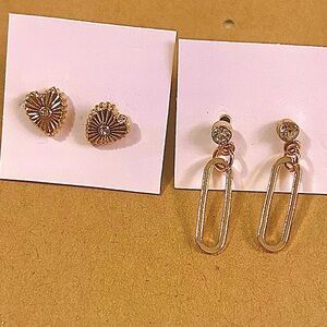 2 pairs Earrings